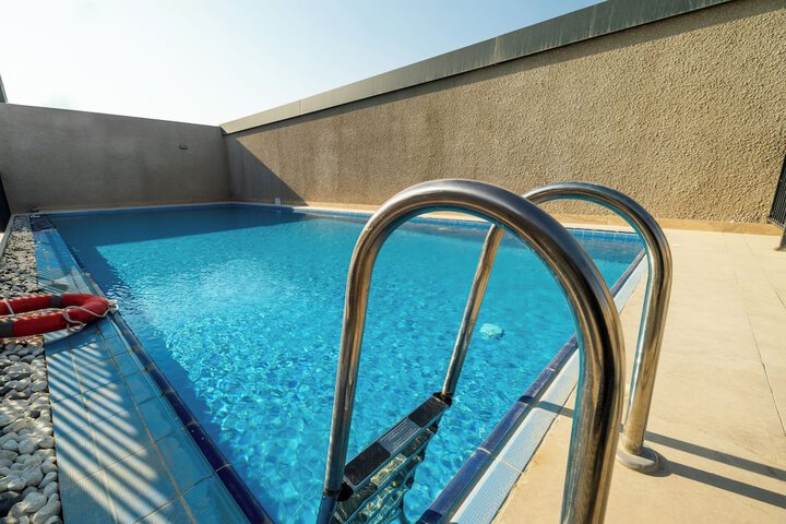 Pool 34 of 49