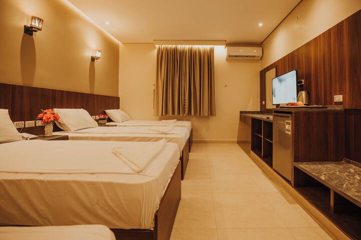 Room 14 of 110