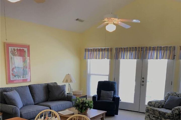 Room 8 of 17