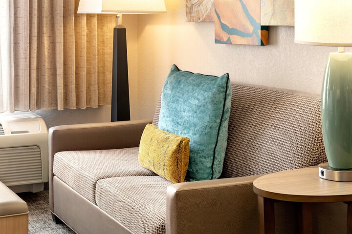 Room amenity