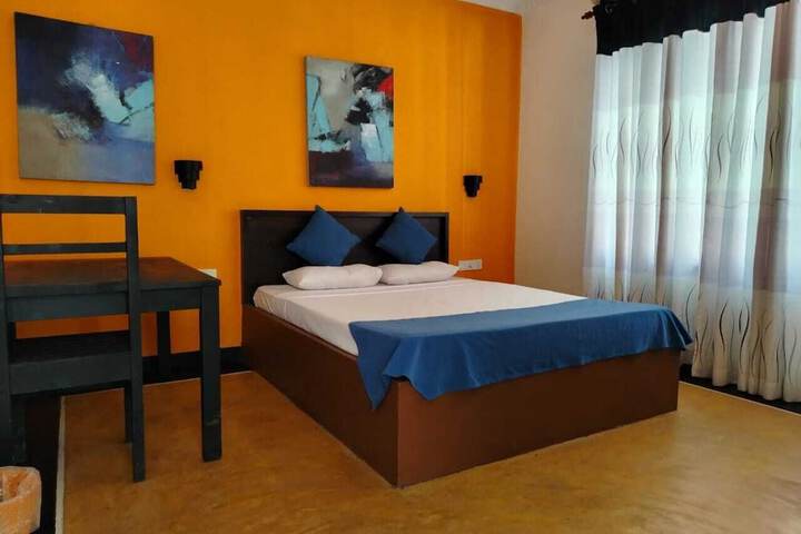 Hotel Exterior 42 of 43