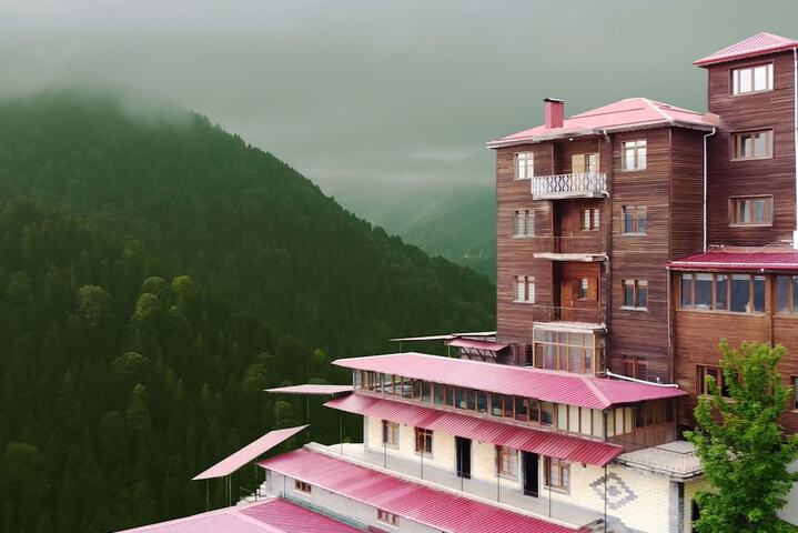 Lahza Hills Resort in Caykara