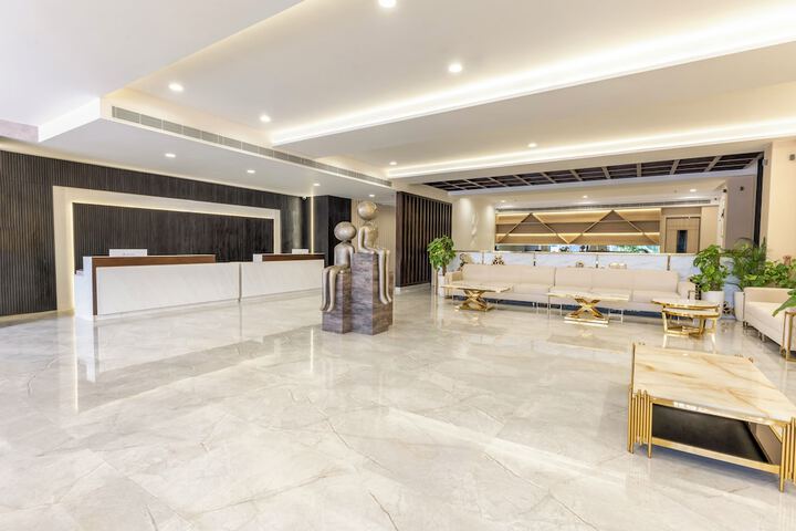 Photo of Elinor Hotel