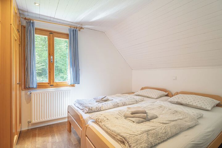 Room 3 of 30