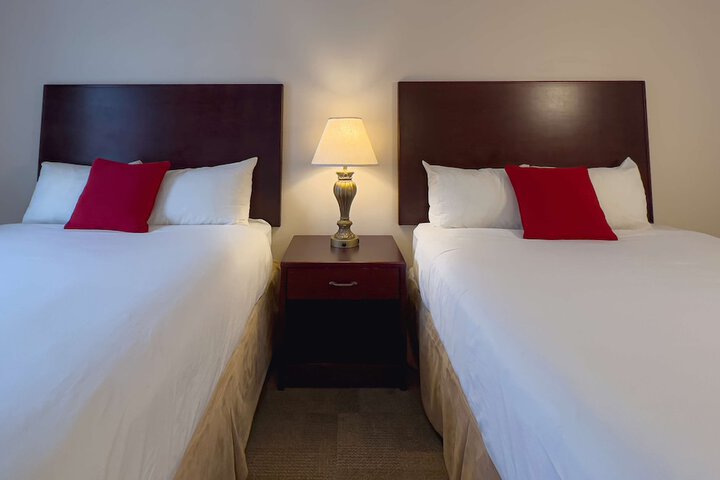 Room 16 of 74