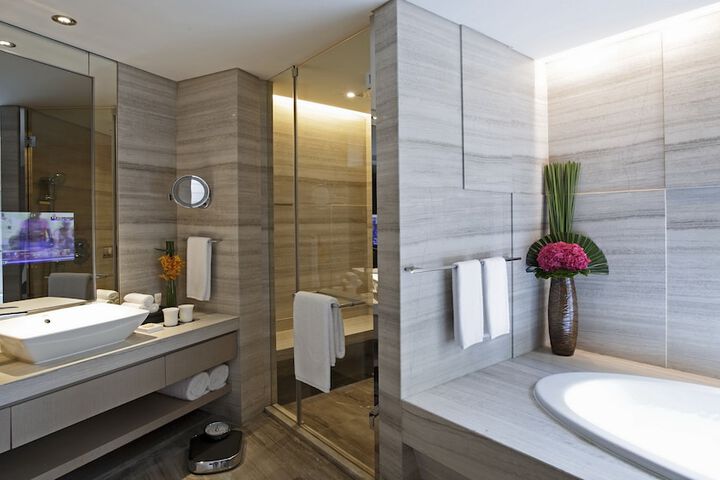 Bath Interior
