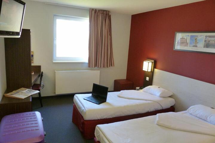 Suite Room