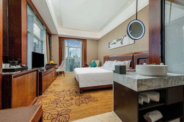 Room 21 of 93