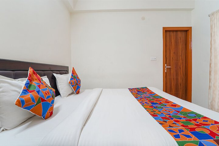 Room 19 of 32