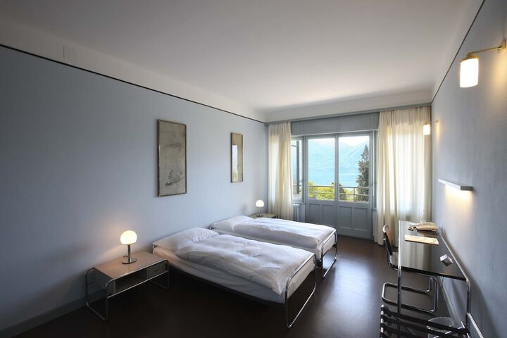 Room 12 of 70