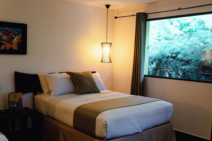 Room 16 of 64