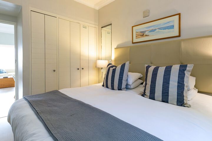 Room 15 of 240