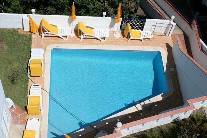 Pool 19 of 29