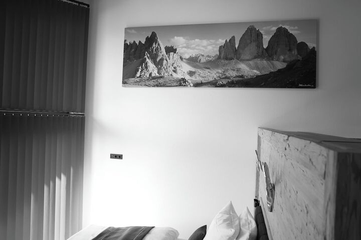 Room 4 of 58