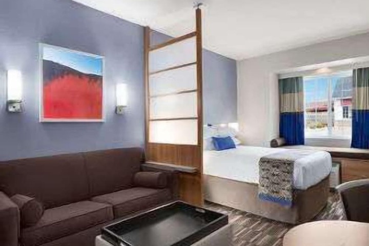 2 Queen Beds (4 of 15)