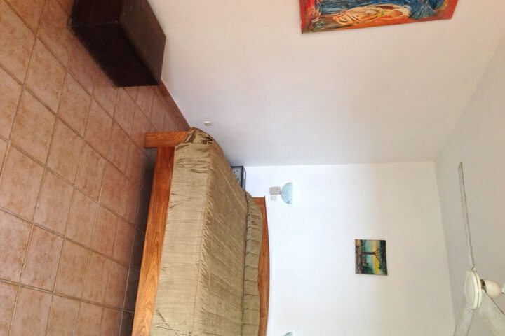 Room 3 of 55