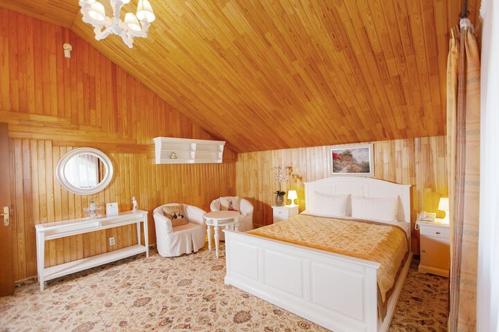 Room 14 of 67