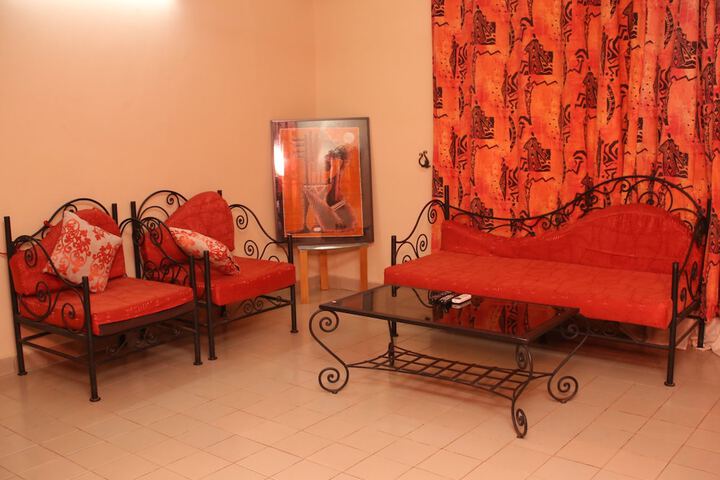 Room 11 of 20