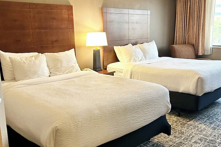 Room 41 of 100