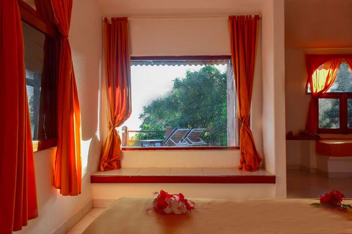 Room 25 of 56