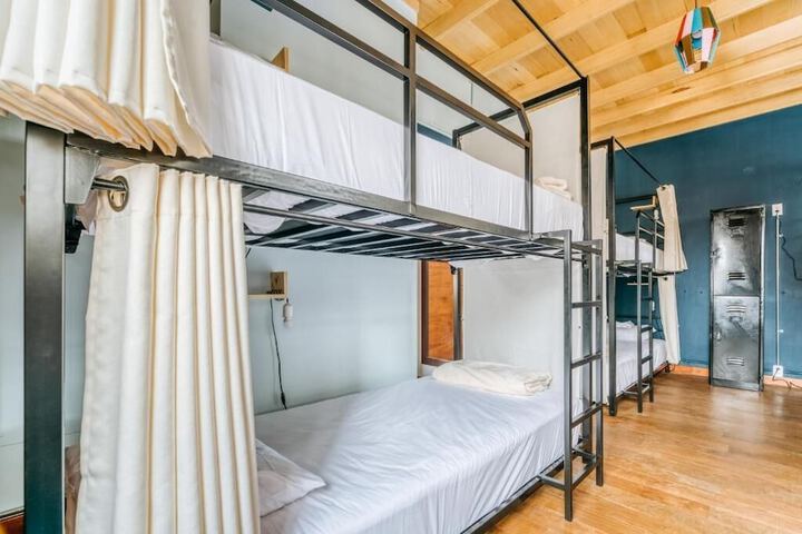 Room 26 of 41
