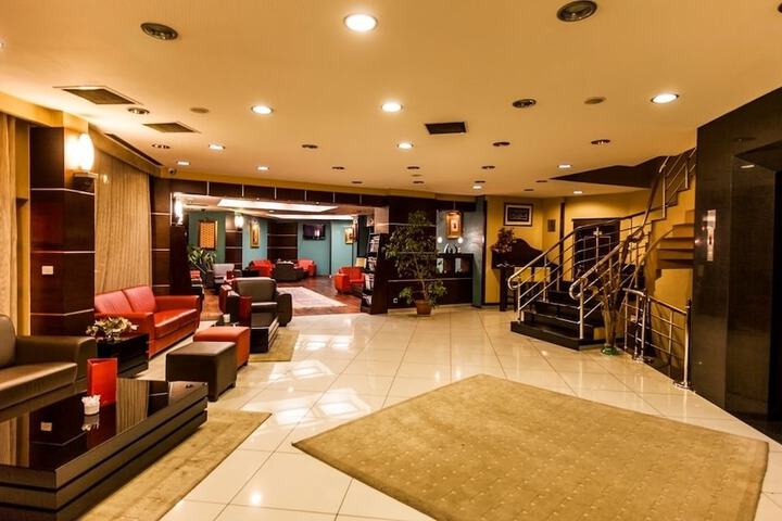 Hotel 2 of 54