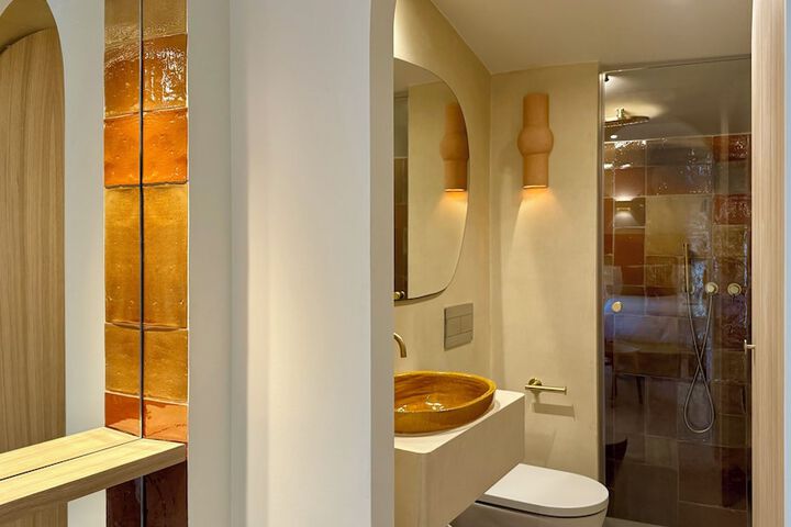 Bath Interior