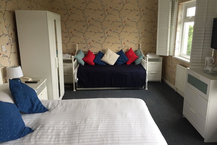 Room 15 of 132