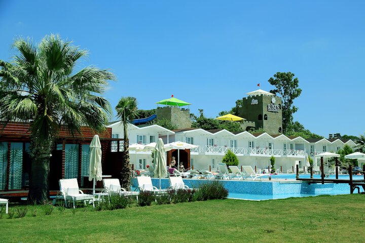 Hotel Exterior 55 of 71