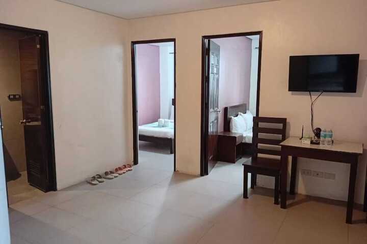 Room 7 of 23