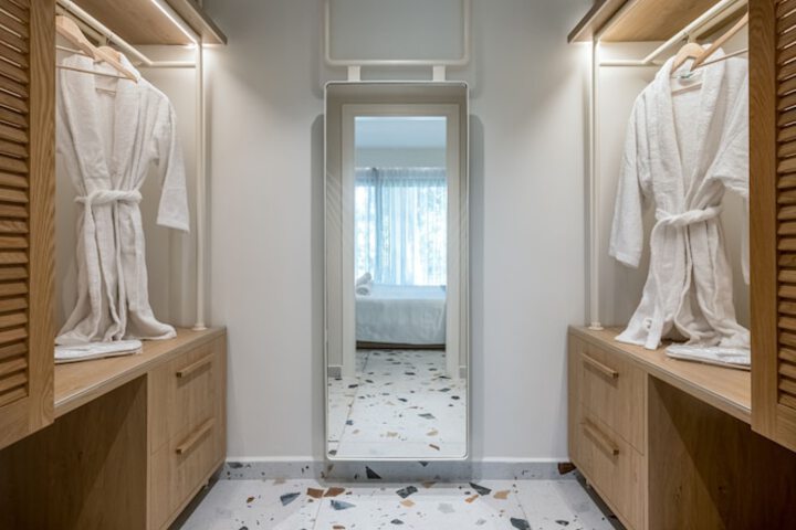 Room 20 of 236