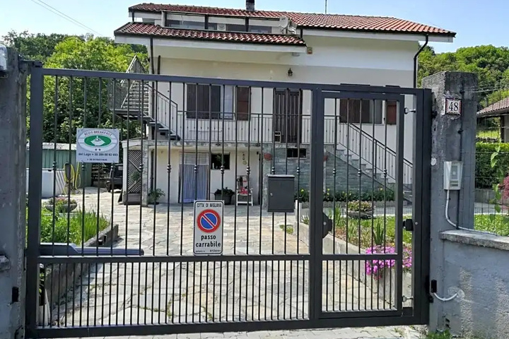 B & B Del Lago