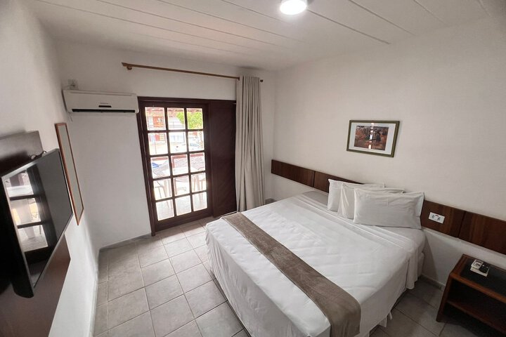 Room 21 of 49