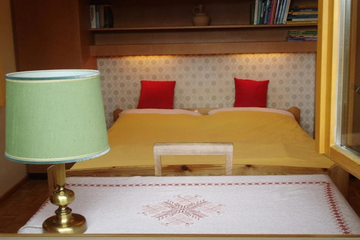 Room 3 of 15
