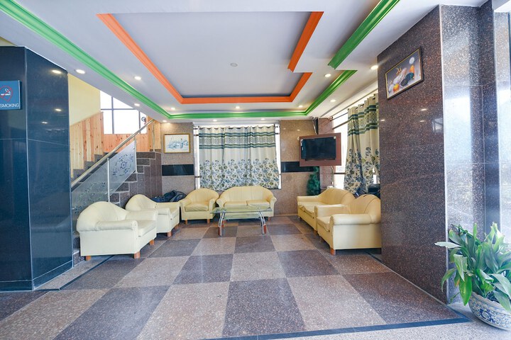Hotel Interior 7 of 29