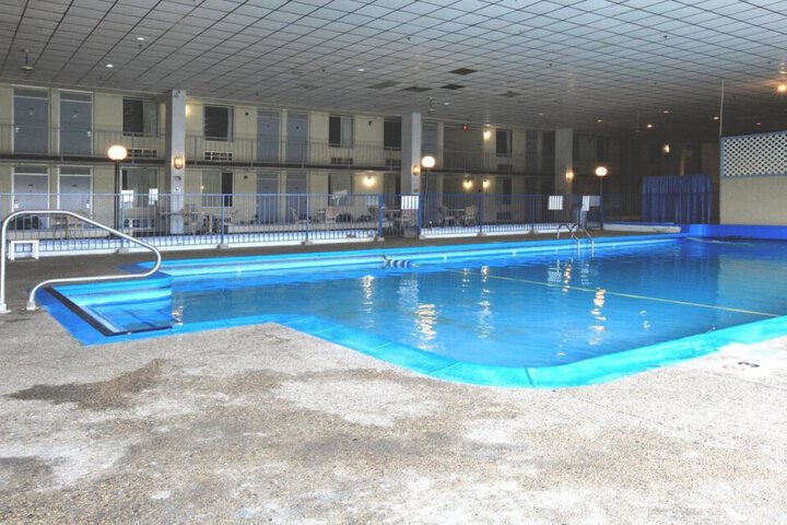 Photo 8