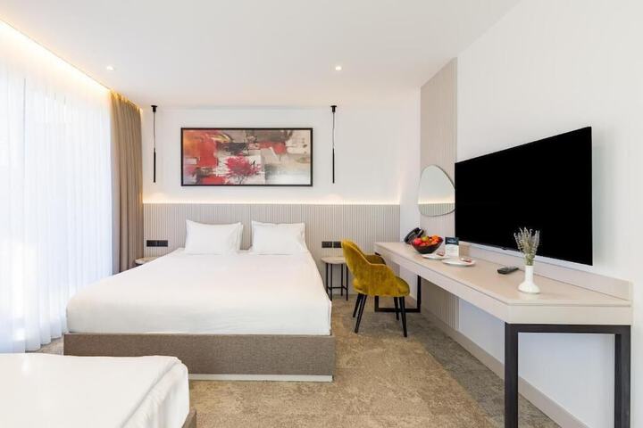 Room 10 of 55