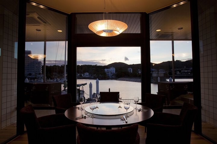 Dining 57 of 73