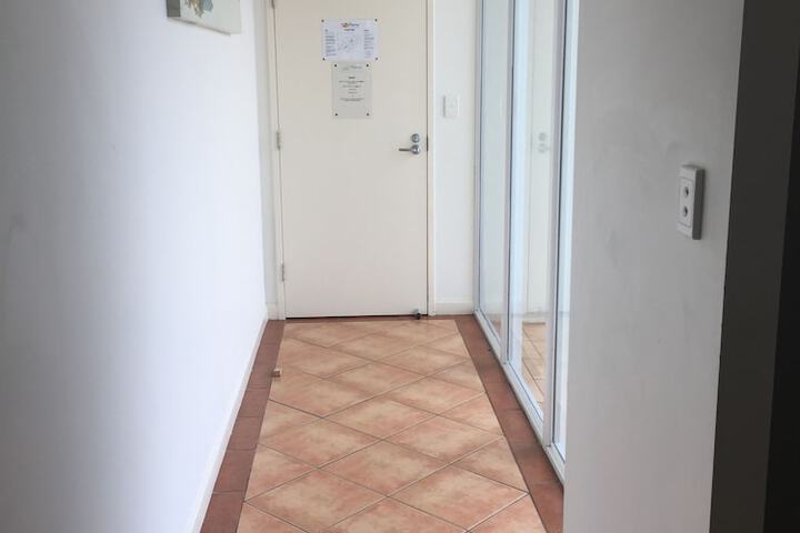 Room 18 of 45