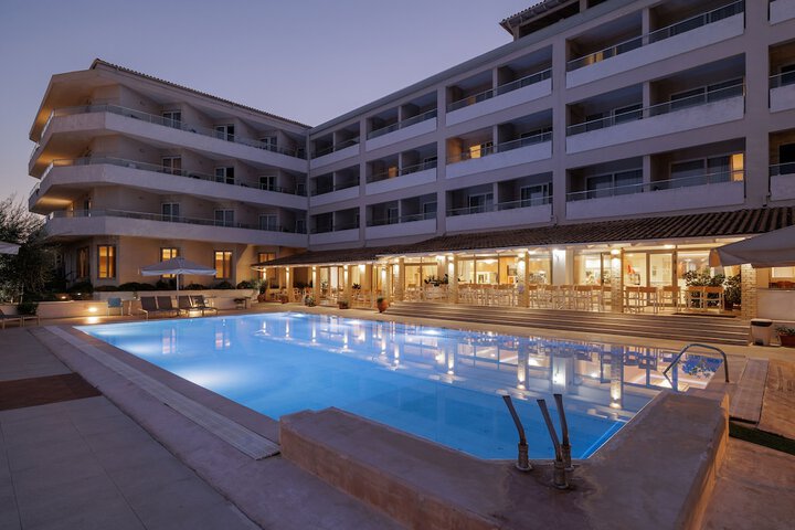 Hotel 198 of 208