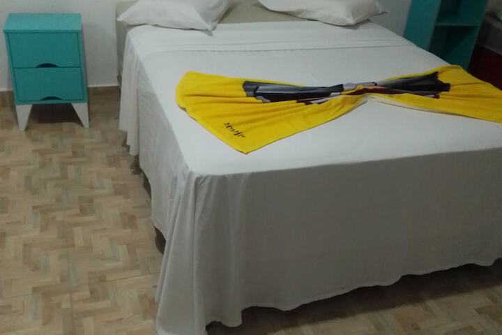 Room 3 of 18