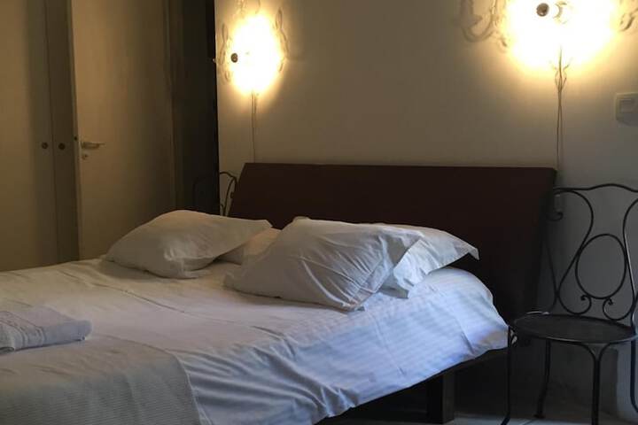 Room 15 of 55