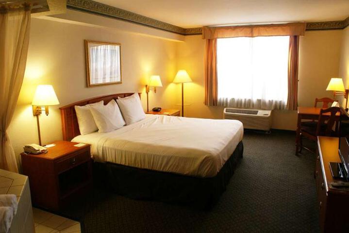 Accessible King Size Bed (10 of 10)