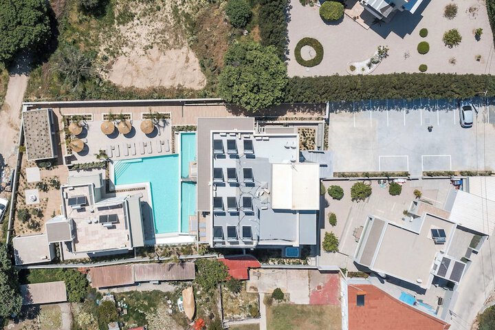 Hotel 201 of 214