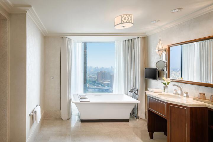 Room 54 of 120