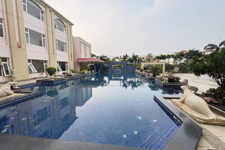 Pool 3 of 11