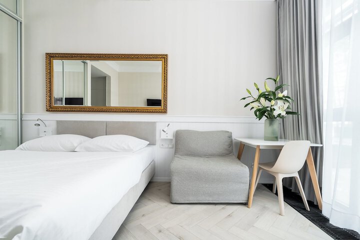 Room 78 of 272