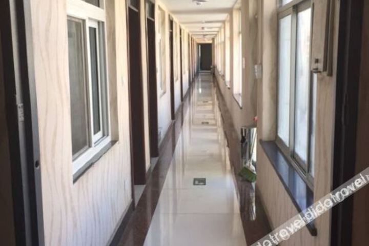 Hotel Interior 7 of 24