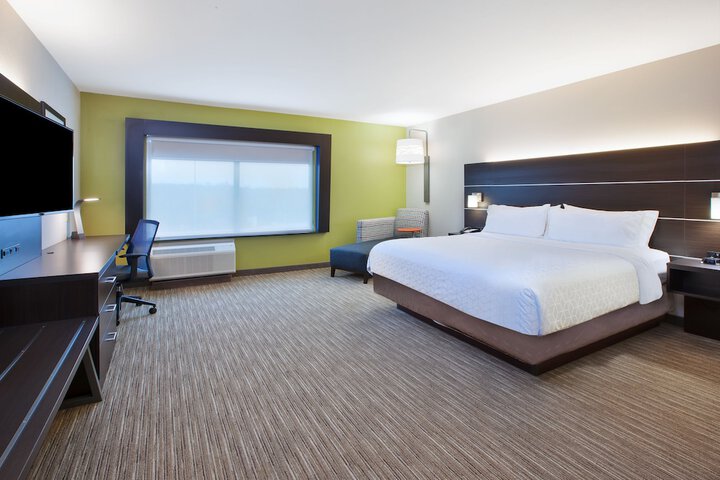 1 King Bed (13 of 23)