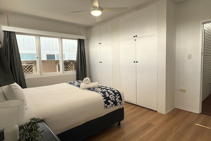 Room 35 of 93